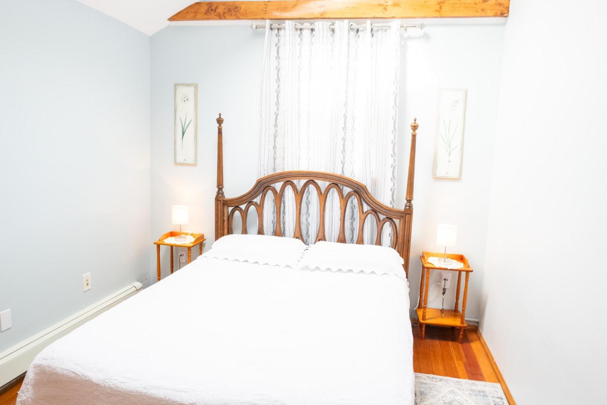Beautiful Apartment-5 Beds-Full Kitchen-Parking-Super Clean! Boston Exterior photo