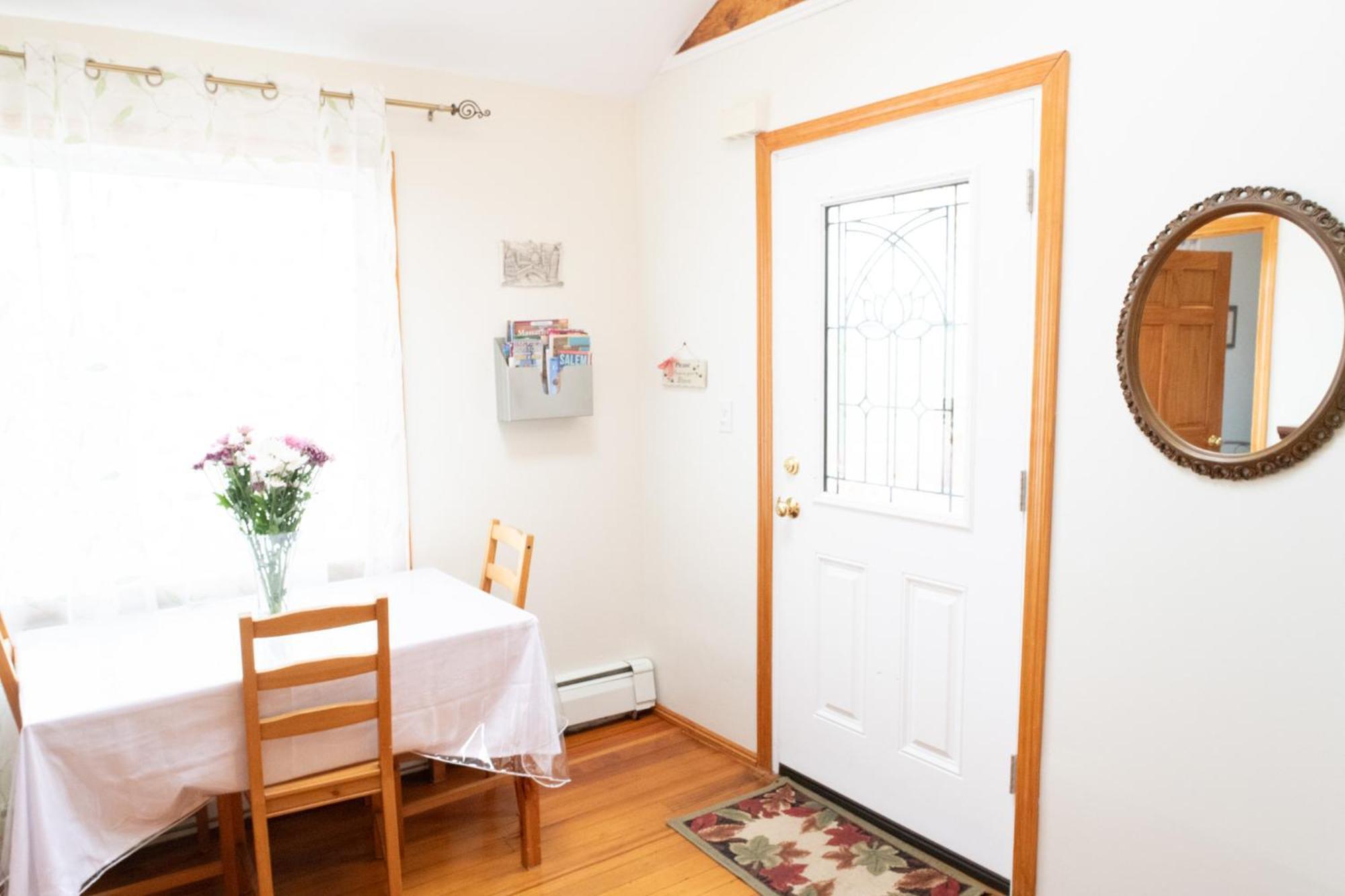 Beautiful Apartment-5 Beds-Full Kitchen-Parking-Super Clean! Boston Exterior photo