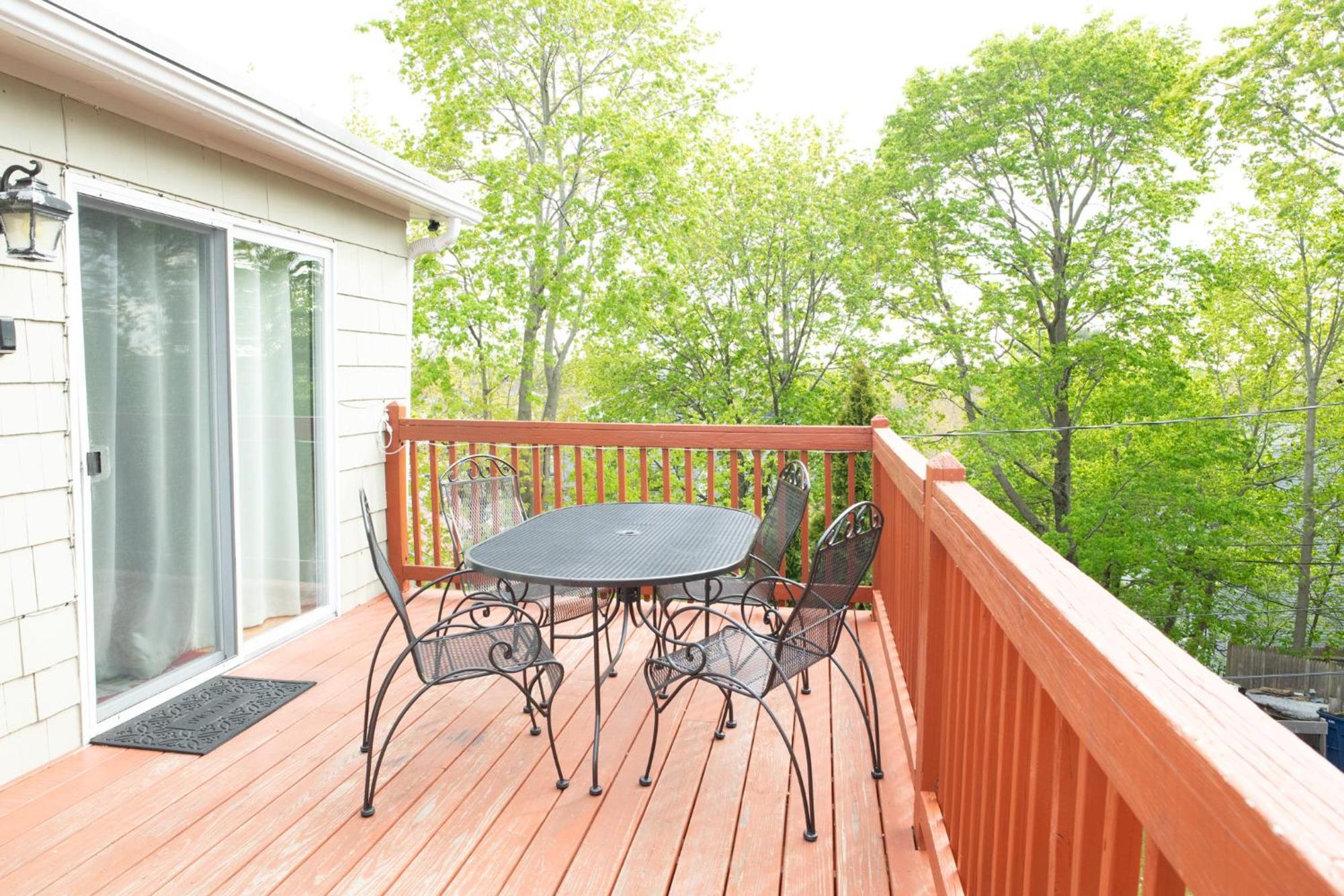 Beautiful Apartment-5 Beds-Full Kitchen-Parking-Super Clean! Boston Exterior photo